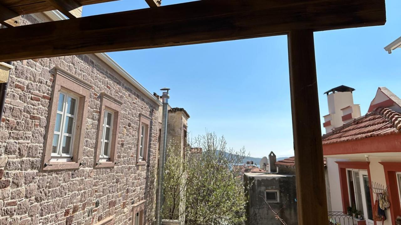 Cunda Konak Nazimaki Ayvalı Esterno foto