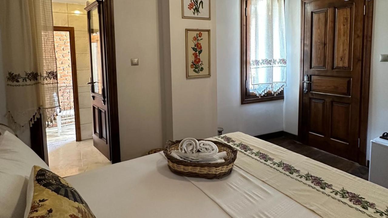 Cunda Konak Nazimaki Ayvalı Esterno foto