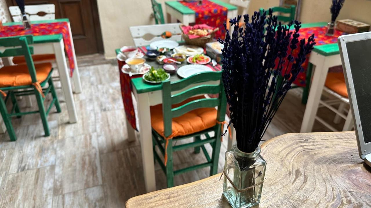 Cunda Konak Nazimaki Ayvalı Esterno foto