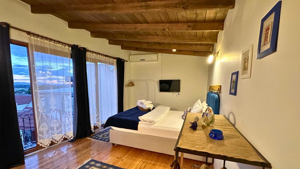 Cunda Konak Nazimaki Ayvalı Esterno foto